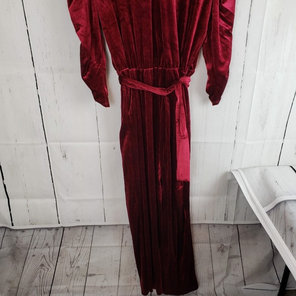 NY Collection Crushed Velvet Jumpsuit - Picture 4 of 8